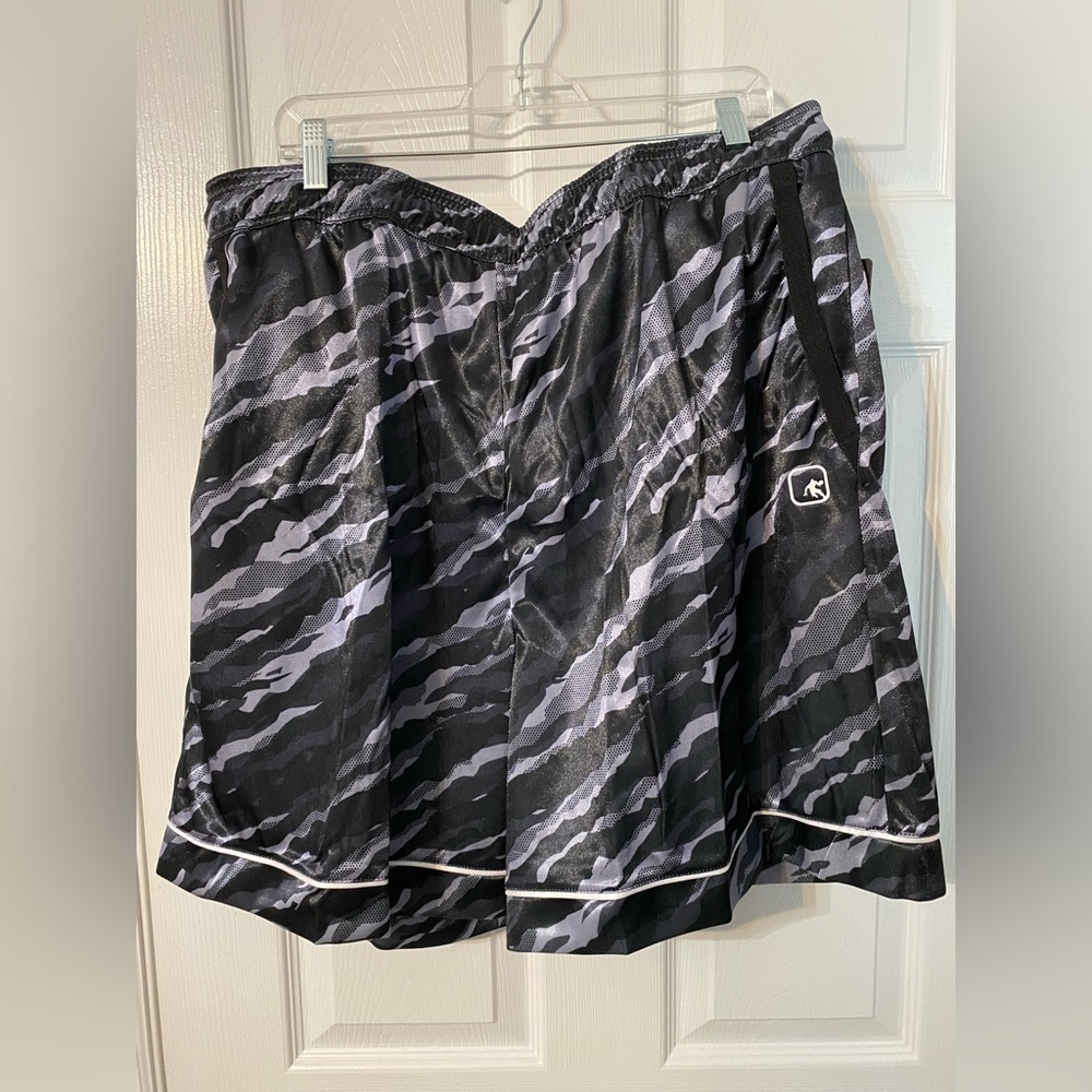 AND1 Black and Gray Camouflage Basketball ShortsSize 2XL Pockets plus size